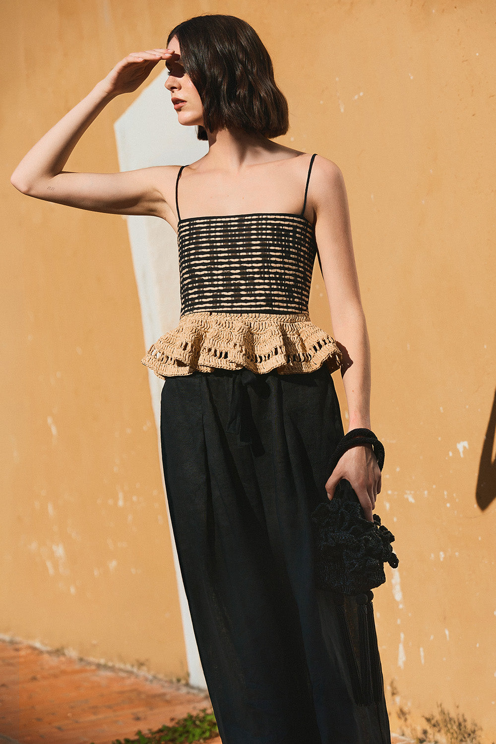 Crop top Mompox crema negro
