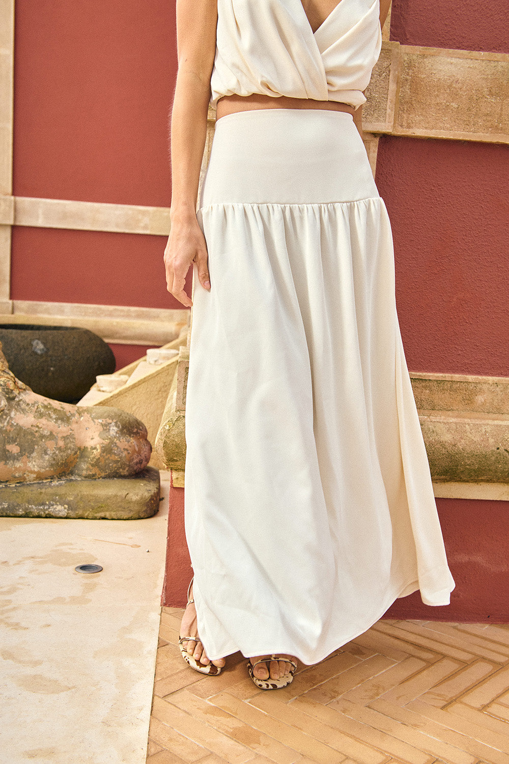 Falda magnolia natural