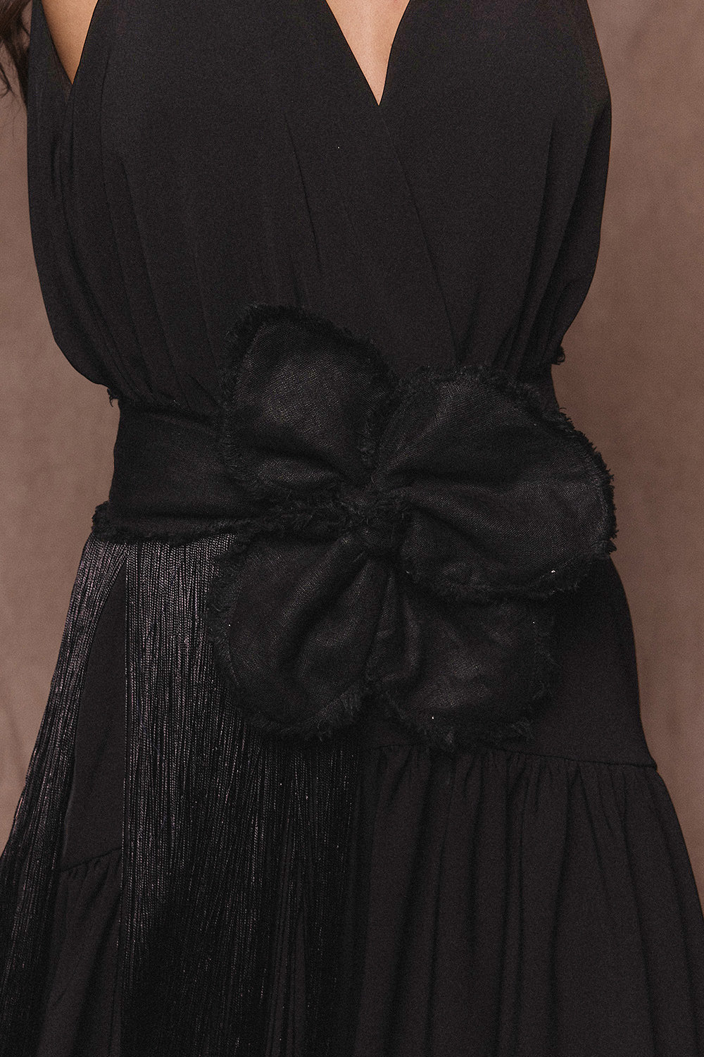 Cinturón new orquidea mia maxi fleco negro