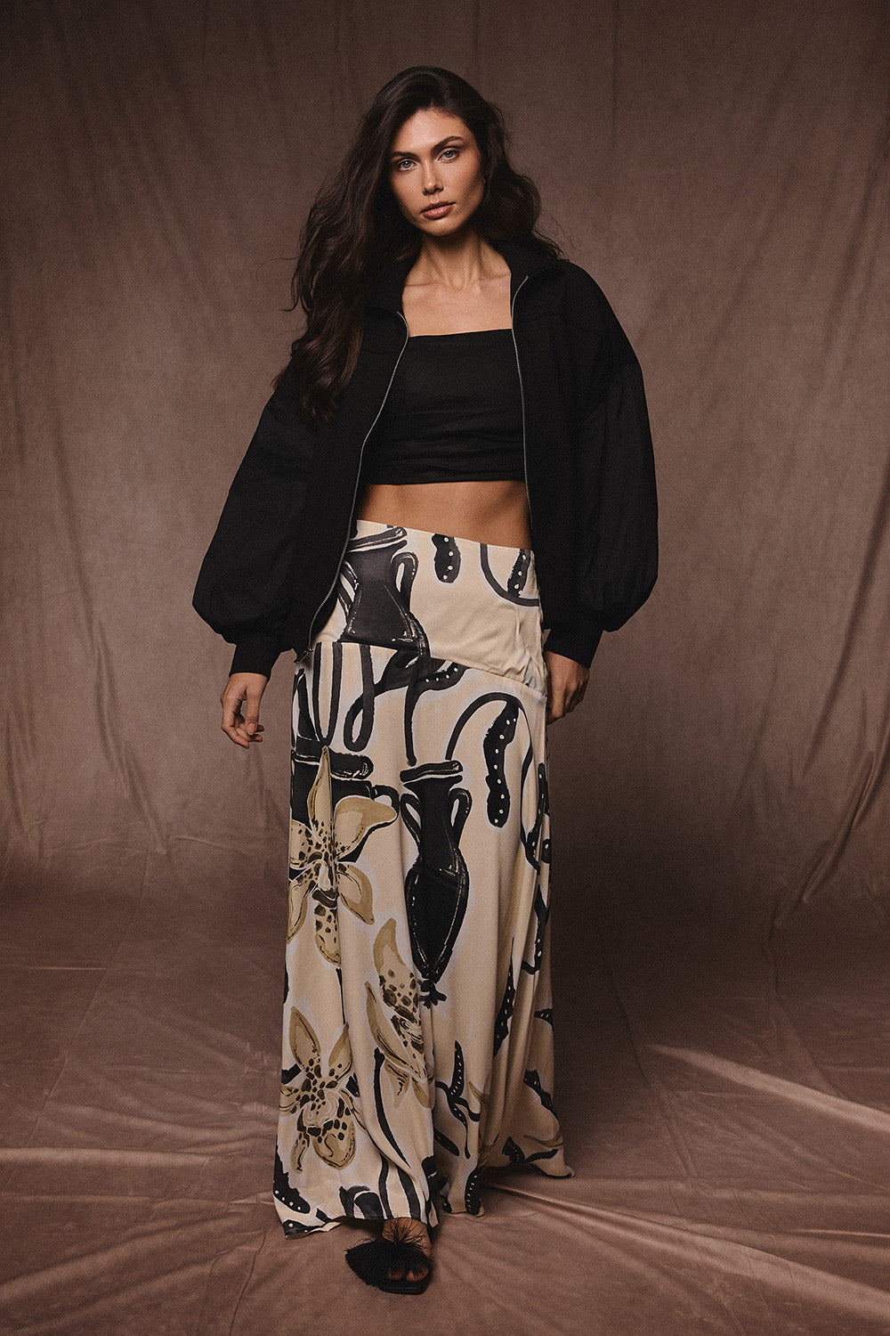 Falda soléne ivory negro