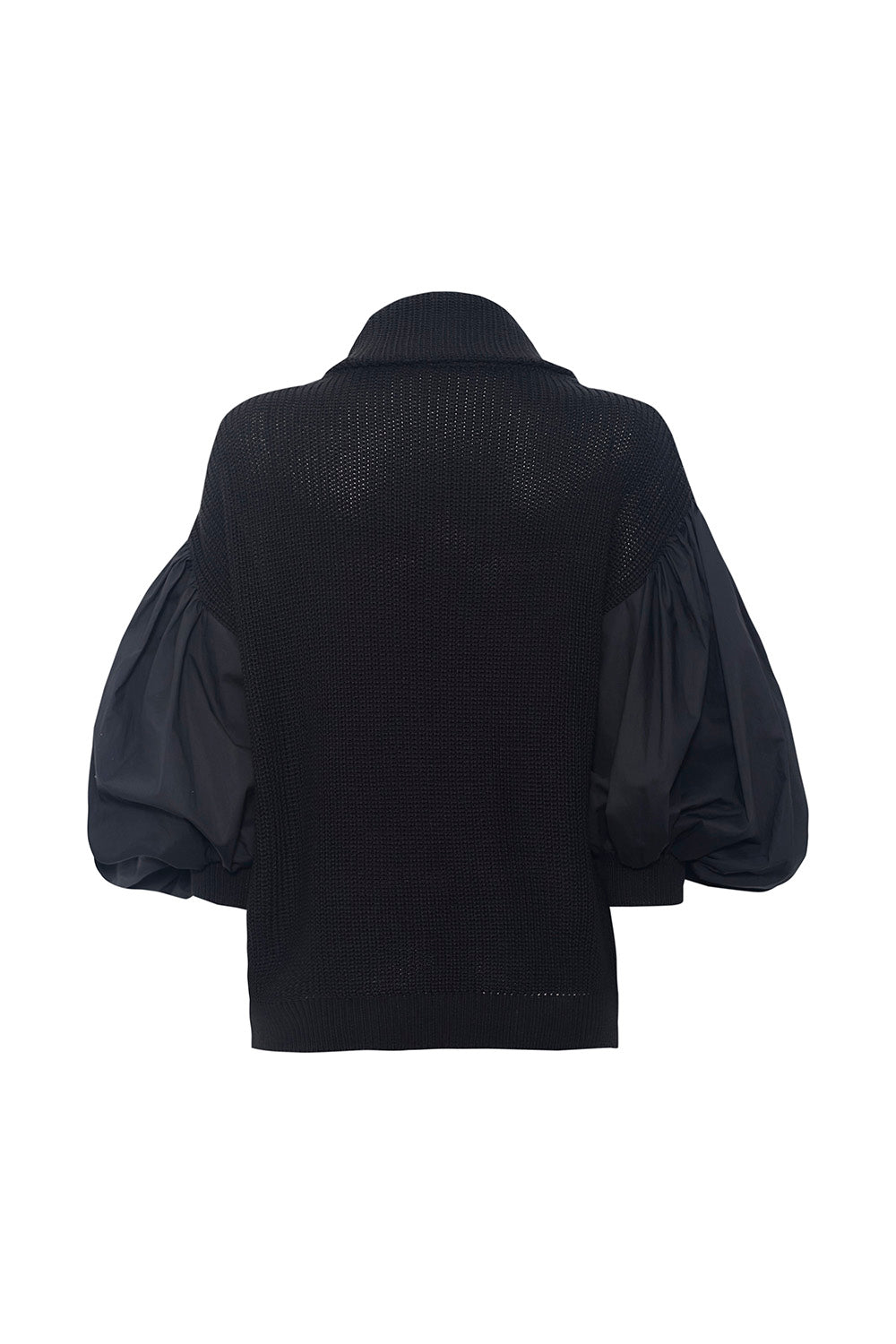 Saco bajo tu cielo negro