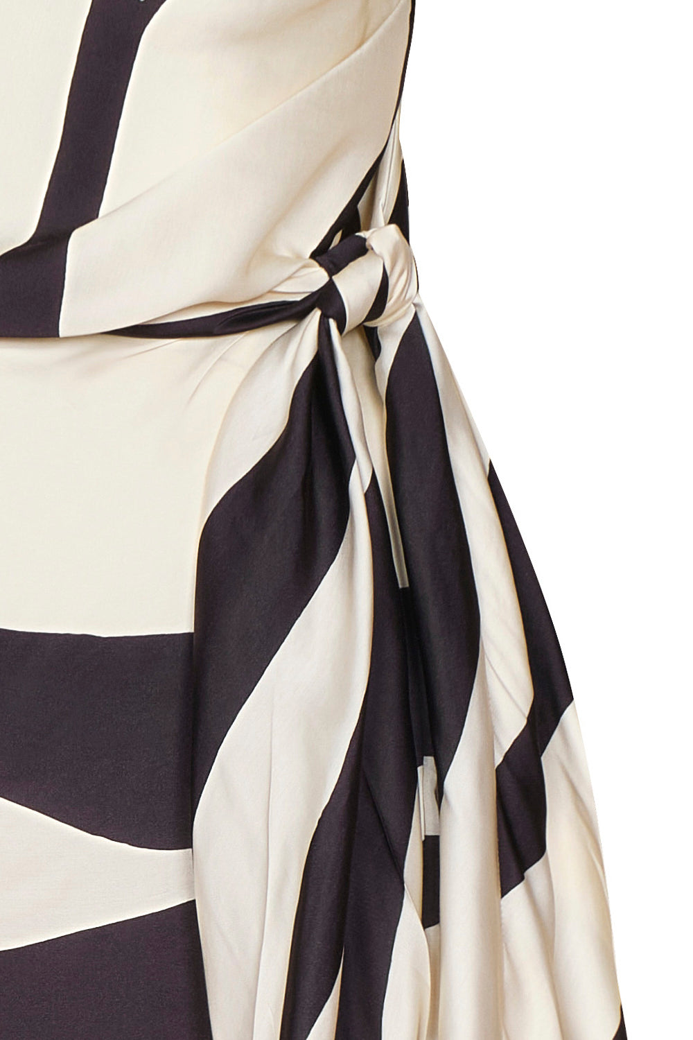Vestido sacramento ivory negro