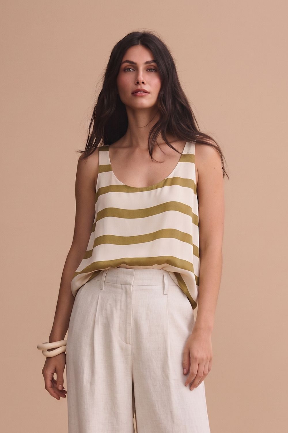 Blusa corsega natural pistacho