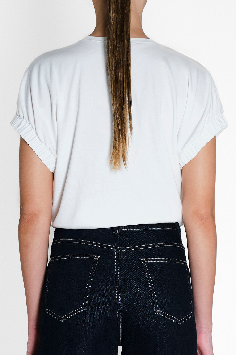 Kumba white t-shirt