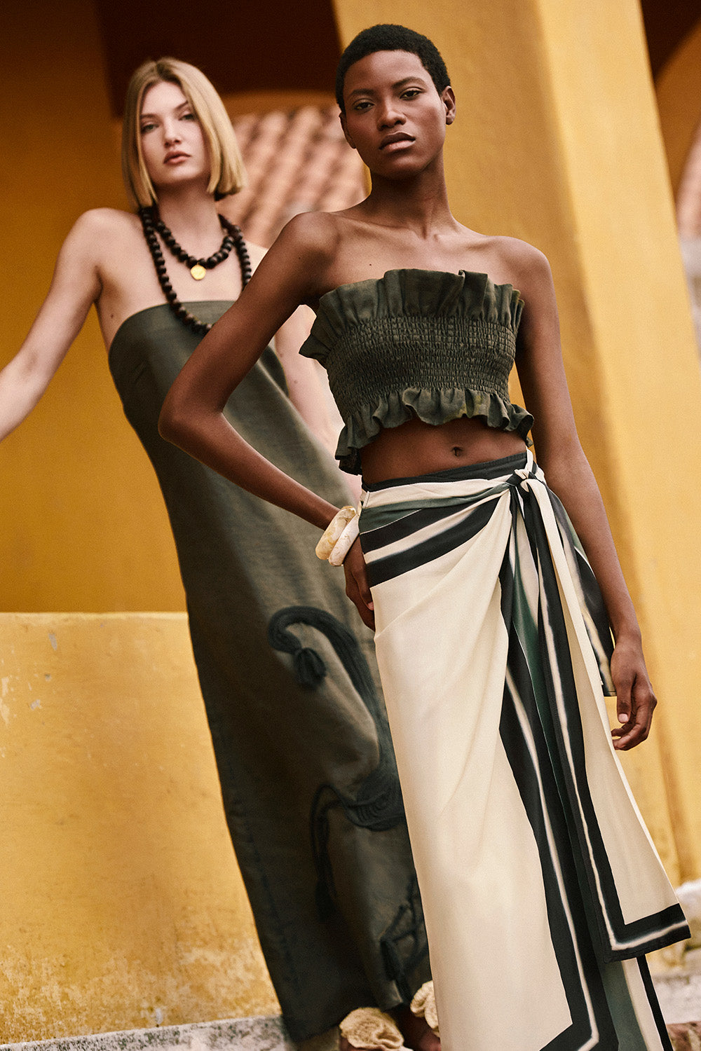 Crop top caracola verde oliva