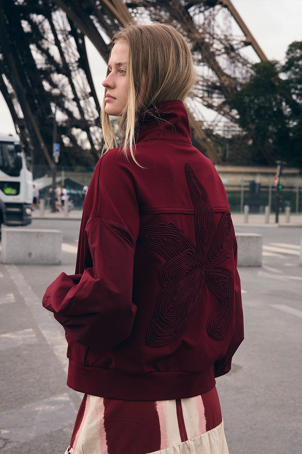 Chaqueta tessa vinotinto