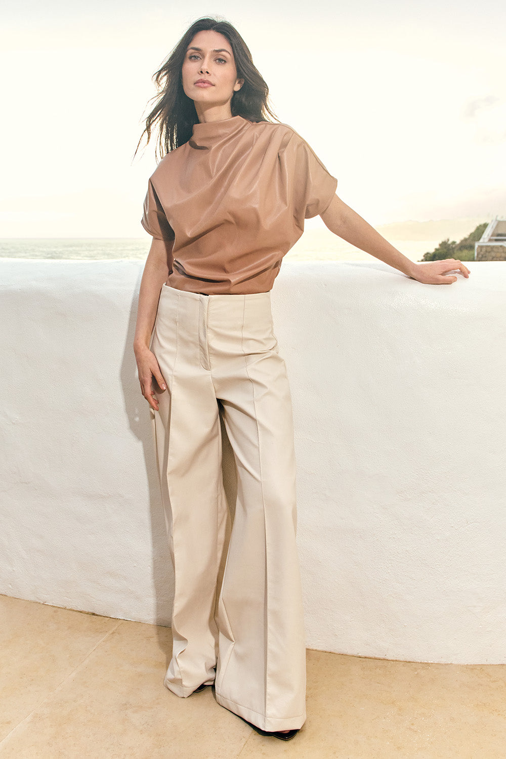 Pantalón new paulette vainilla cuerina