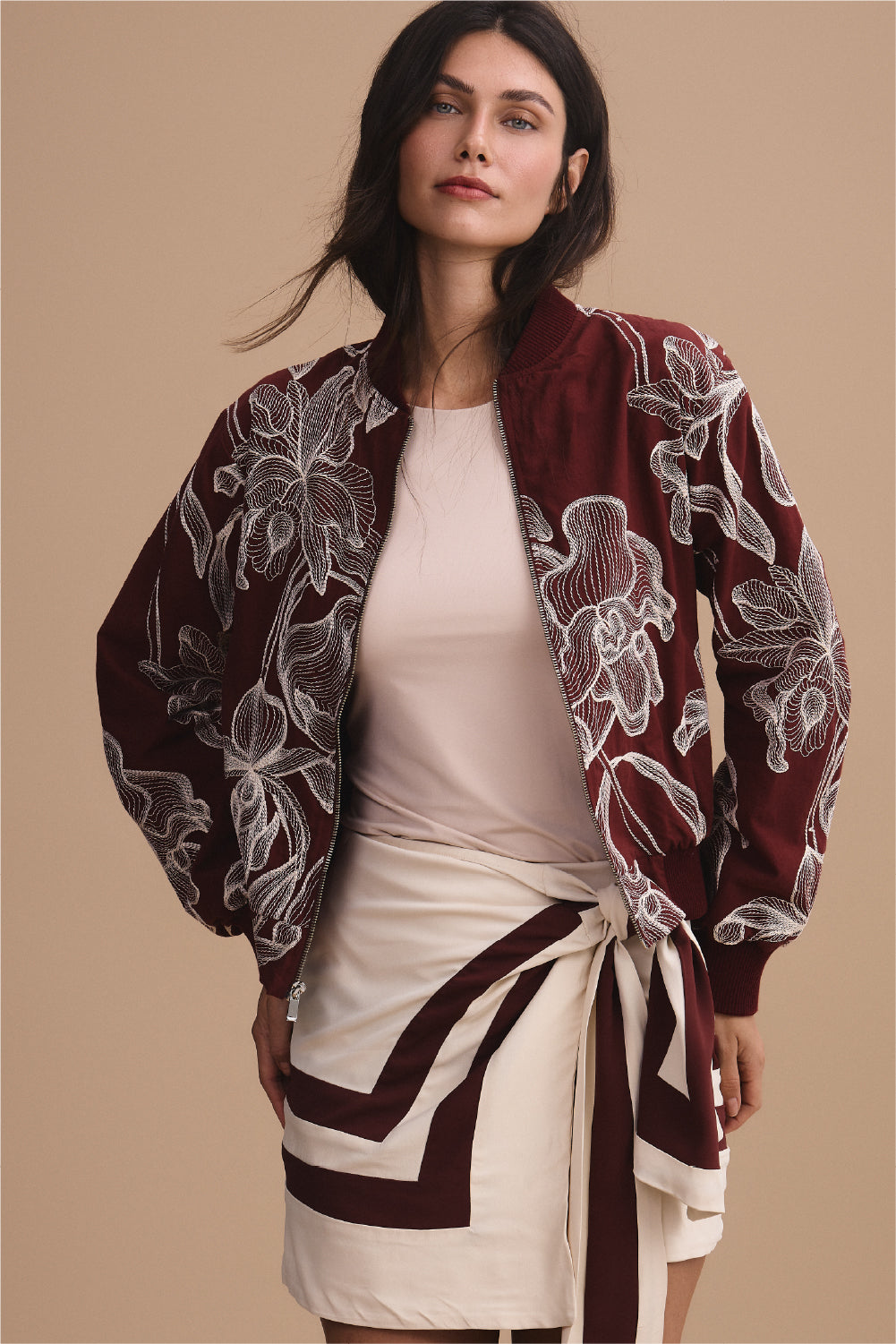 Chaqueta galeria vinotinto
