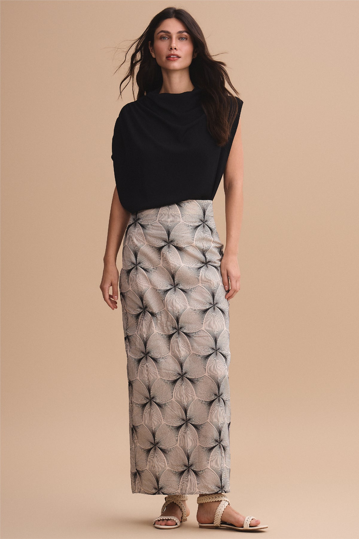 Falda amazonia ivory negro