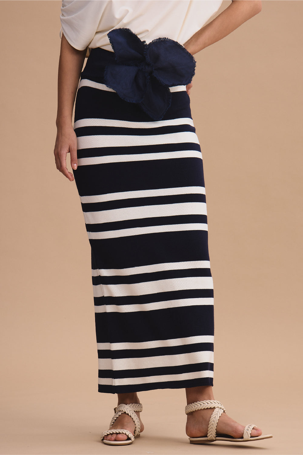 Falda filipinas ivory navy